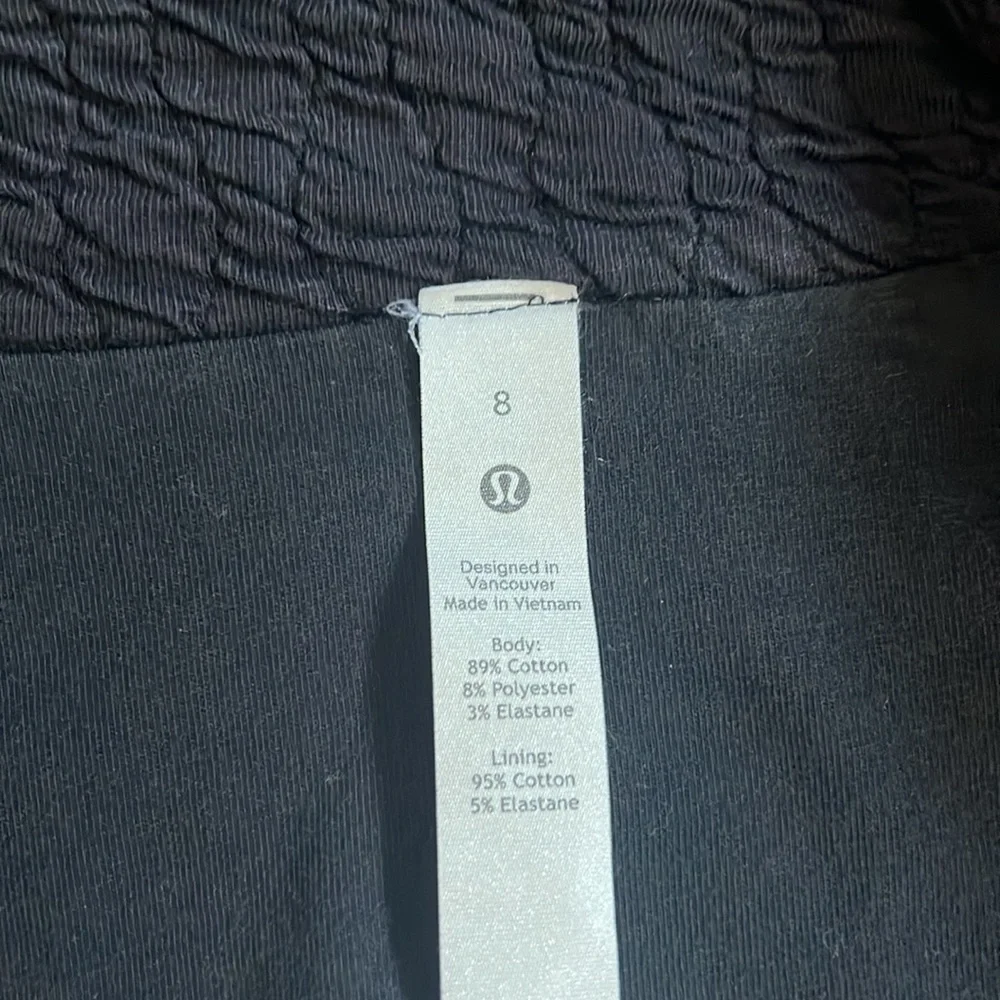 lululemon athletica excellent size